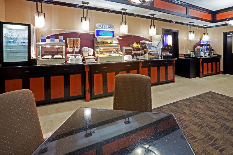 Comfort Inn & Suites Dallas Medical-Market Center Kültér fotó