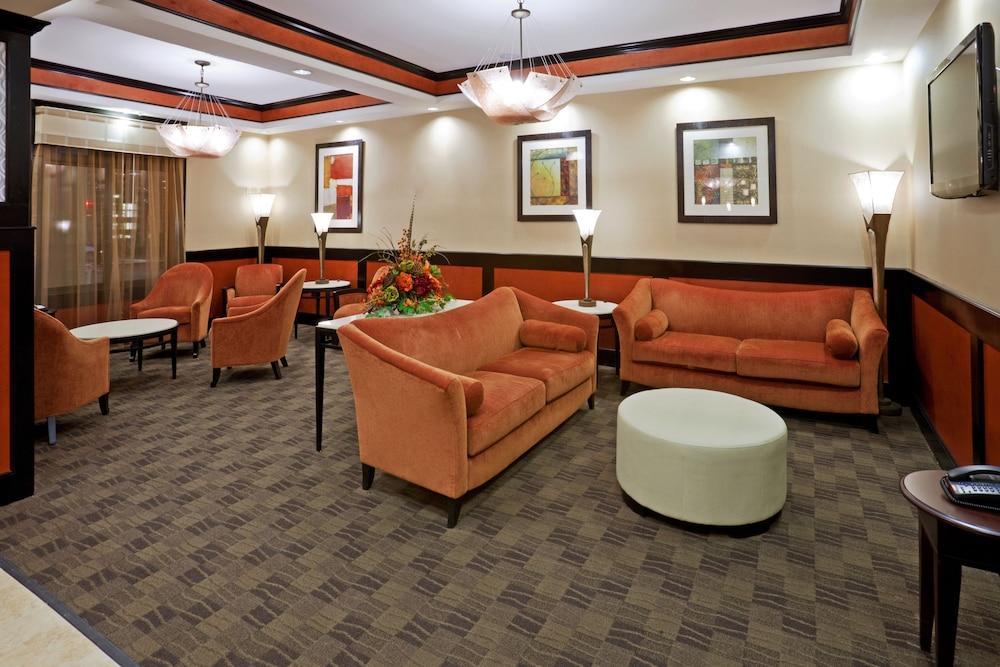 Comfort Inn & Suites Dallas Medical-Market Center Kültér fotó