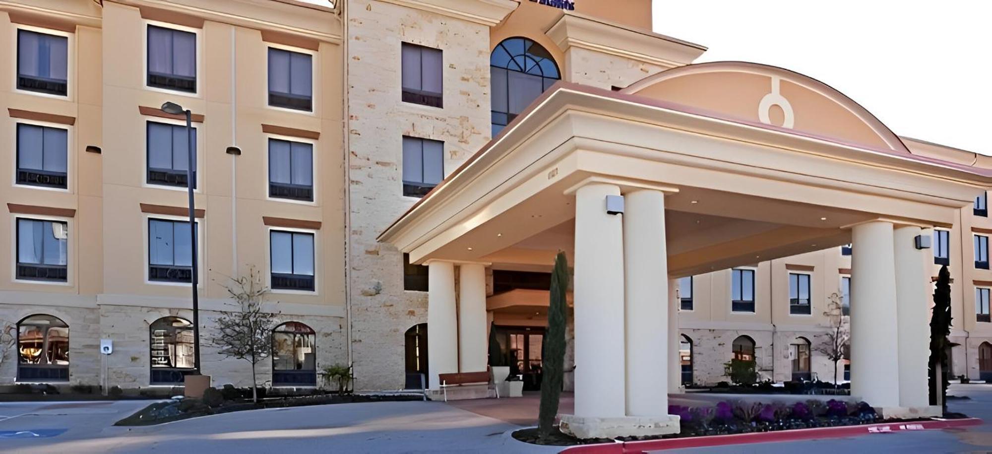 Comfort Inn & Suites Dallas Medical-Market Center Kültér fotó
