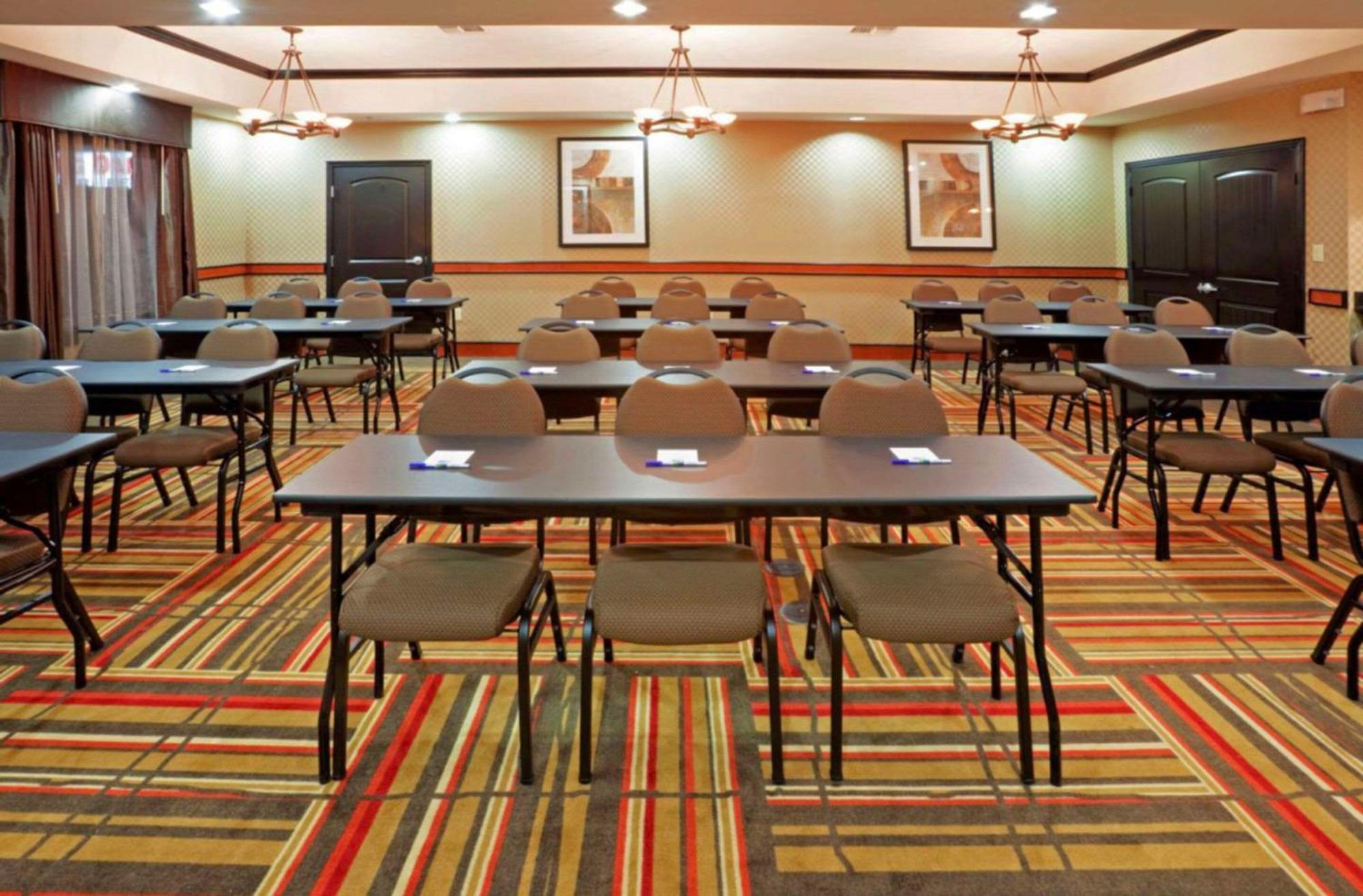 Comfort Inn & Suites Dallas Medical-Market Center Kültér fotó