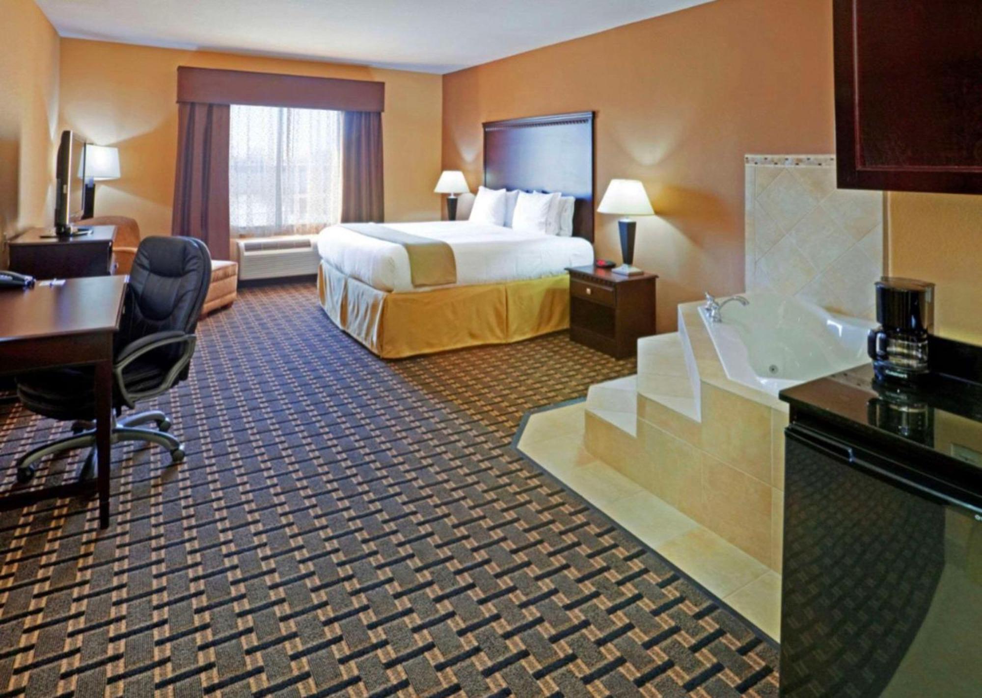 Comfort Inn & Suites Dallas Medical-Market Center Kültér fotó