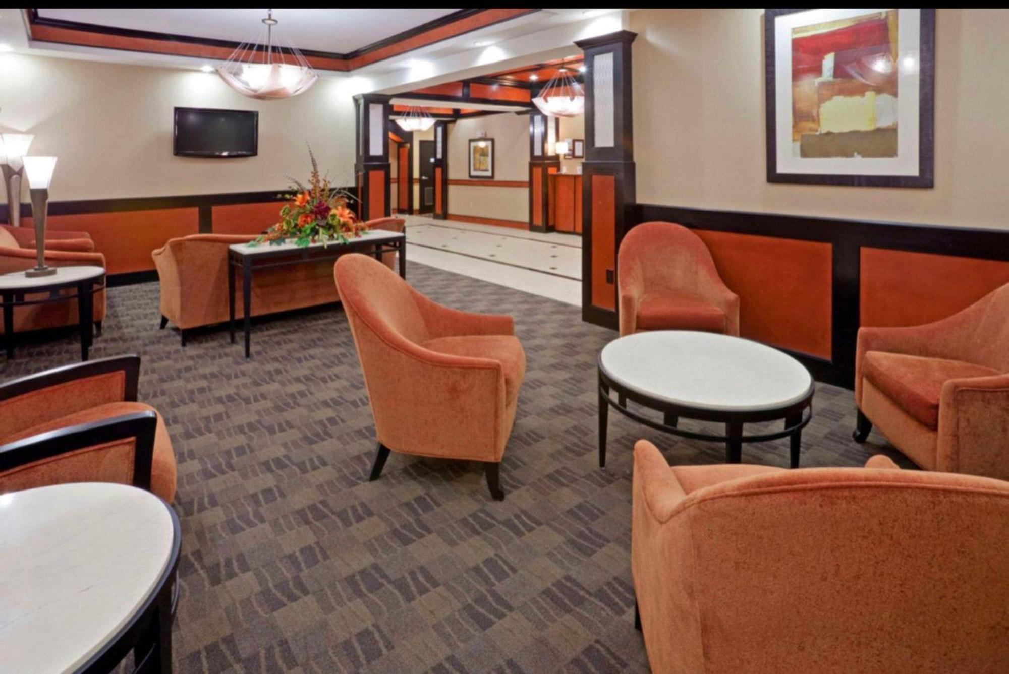 Comfort Inn & Suites Dallas Medical-Market Center Kültér fotó